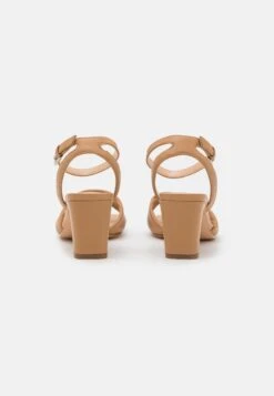 Clarks Seren Strap - Sandalen - Camel -Clarks 01faf9aacae843c19d2f0ede04466477