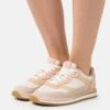 Clarks Craftrun- Sneakers Laag - Beige -Clarks 062ab40b7cf5483bad8f409f8703b734