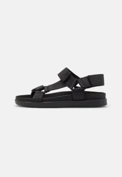 Clarks Sunder Range - Outdoorsandalen - Black