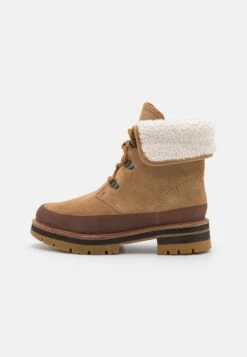 Clarks Orianna Turn - Veterboots - Dark Sand