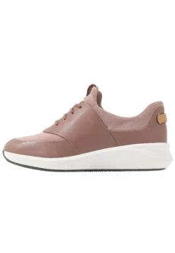 Un Rio Lace - Sneakers Laag - Dark Blush -Clarks 1e483bfc9190497fb3ba87aa12fe1027
