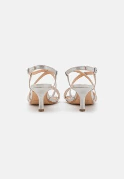 Clarks Amali Buckle - Sandalen Met Hoge Hak - Silver Metallic -Clarks 1f039312edd742f6b6dee859cb71083f
