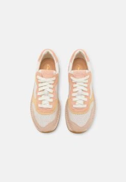 Clarks Craftrun- Sneakers Laag - Beige 13 Clarks Craftrun- Sneakers Laag - Beige -Clarks 214cf37a37944d02a87e8f82ac315ddf