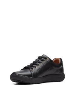 Clarks Nalle Lace D - Sneakers Laag - Black -Clarks 2c51586adc154516b4c8b4678dacb9b1