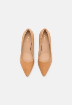 Clarks Violet Rae - Klassieke Pumps - Camel -Clarks 2f640253e6c7421c8db9ad9c7d2137b9