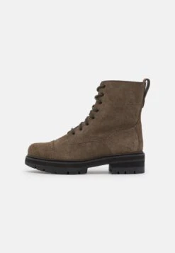 Clarks Orianna Cap - Veterboots - Dark Olive -Clarks 30513af044614016905c388ff5ffbad4