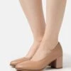 Clarks Freva Court - Klassieke Pumps - Praline -Clarks 3a31f5229ad147e2af484cef91d52c46