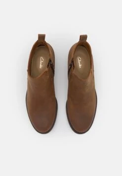 Clarks Memi Zip - Korte Laarzen - Marron -Clarks 3b5765c2d3ec4f9387eb46044511bca9