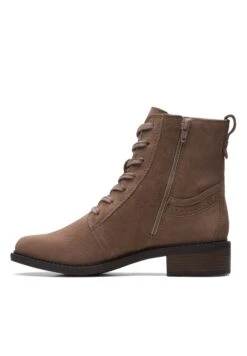 Clarks Maye Step - D - Korte Laarzen - Brown