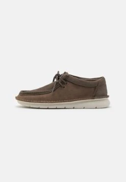 Clarks Colehill Easy - Sportieve Veterschoenen - Grey