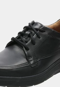 Clarks Un Abode Ease - Sportieve Veterschoenen - Black -Clarks 4b70dba85fe44cc6b9ffebb4654510d4