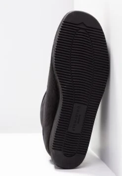 Clarks Originals Wallabee Craft - Enkellaarsjes Met Plateauzool - Black -Clarks 4fe7bb7a93774c2aa459df0fa1ff3234