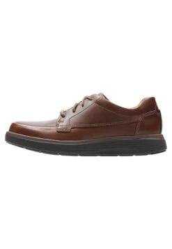 Clarks Sportieve Veterschoenen - Brown
