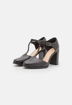 Clarks Freva Bar - Klassieke Pumps - Black 10 Clarks Freva Bar - Klassieke Pumps - Black -Clarks 5864703fb7ed4b088aa683bdfaf3e7ff