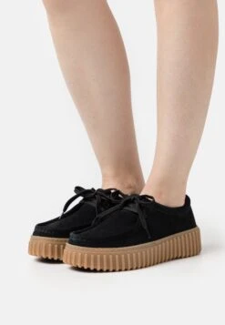 Clarks Torhill Bee - Sportieve Veterschoenen - Black