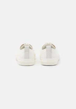 Clarks Roxby Lace - Sneakers Laag - White -Clarks 6580b970f7844d0aaba63a517e0e1a4d