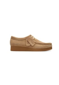 Clarks Wallabeeevosh - D - Sportieve Veterschoenen - Dark Sand Suede