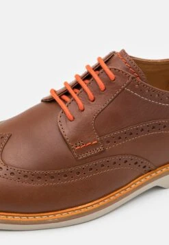 Clarks Atticus Limit - Sportieve Veterschoenen - Dark Tan -Clarks 725e39264ba54a4d9417f5cd5c4a0621