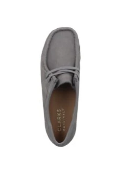 Clarks Wallabee- Sportieve Veterschoenen - Grey Nubuck -Clarks 7bca663e8a844819980912d9775eb984