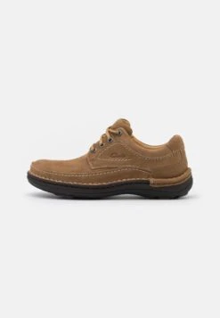 Clarks Nature Three - Sportieve Veterschoenen - Dark Sand
