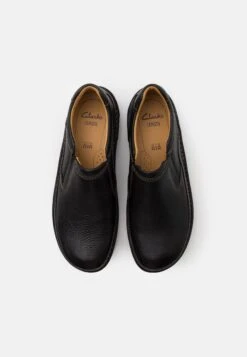 Clarks Nature Easy - Instappers - Black -Clarks 843ac774887e4cccaec5083320cc8e8c