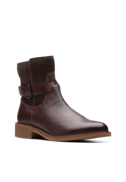 Clarks Cologne Strap - Korte Laarzen - Dark Brown Combi -Clarks 89a255b814d246c788959ff3300d4678