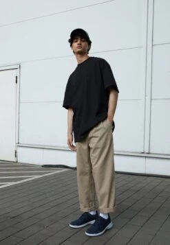 Clarks Donaway- Sneakers Laag - Navy -Clarks a32c0e0fc3d948d7a8b29068987eb08c