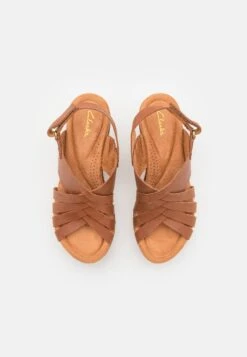 Clarks Elleri Grace - Sandalen Met Plateauzool - Tan 13 Clarks Elleri Grace - Sandalen Met Plateauzool - Tan -Clarks aec49b3928df485ca2bfad3a58c17b18