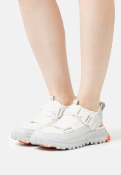 Clarks Atltrek Strap - Sneakers Laag - Light Grey Combination