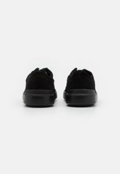 Clarks Court Lite Wally - Veterschoenen - Black 9 Clarks Court Lite Wally - Veterschoenen - Black -Clarks b510974639e5483b9ce9bcb7df0536d1