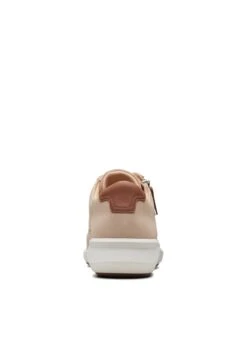 Clarks Sneakers Laag - Off White -Clarks b53bead43e5549d8ab122d22609104e4