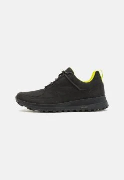 Clarks Trek Run - Sneakers Laag - Black