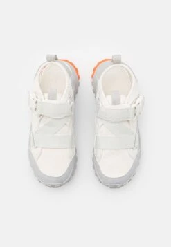 Clarks Atltrek Strap - Sneakers Laag - Light Grey Combination 13 Clarks Atltrek Strap - Sneakers Laag - Light Grey Combination -Clarks c1ca797731784604b09c01740f47a7b4