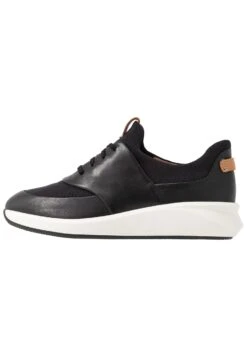 Un Rio Lace - Sneakers Laag - Black -Clarks c89f9f8bad6f4a44b364121f62ba8c4a