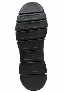 Clarks Sneakers Laag - Nature X Two Black Nubuck -Clarks ca07ae285df24573a73520ba7187dfbe