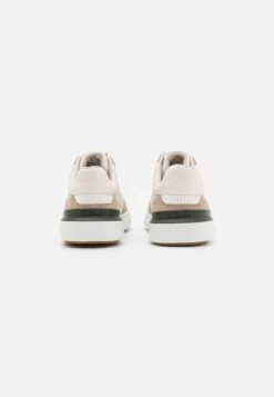 Clarks Court Lite Tor - Sneakers Laag - Off-White -Clarks cd2d91909251478cba4f90f6a3f5acc9