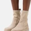 Clarks Originals Rock- Enkellaarsjes Met Plateauzool - Sand