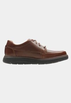 Clarks Sportieve Veterschoenen - Brown -Clarks e28d2c76962f473387fea97524e3e3b7