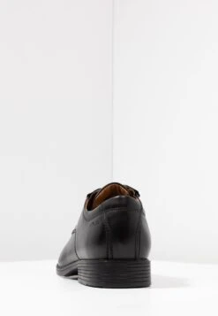 Clarks Tilden - Veterschoenen - Black -Clarks e4c8370bc8ca4f369517af7d26e5ab9a