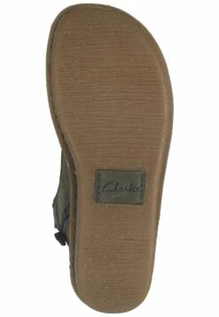 Clarks Veterboots - Dark Olive Nub -Clarks e985da4763c04488ba60a026dfabed3f