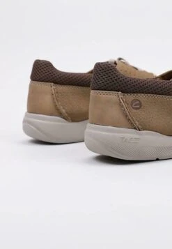 Clarks Gorwin Moc - Sportieve Veterschoenen - Beige -Clarks eccfdb9980834feb9c59fac53f6b87d2