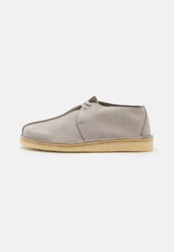 Clarks Originals Desert Trek - Sportieve Veterschoenen - Taupe