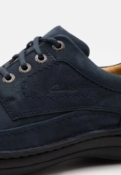Clarks Nature Three - Sportieve Veterschoenen - Navy -Clarks f33c652be673450791f882737f9c2c9c