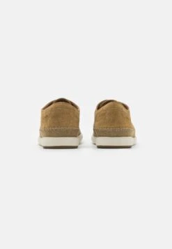 Clarks Bratton - Sportieve Veterschoenen - Sand -Clarks fa0e410f882a44a98b77db6b56cc0089